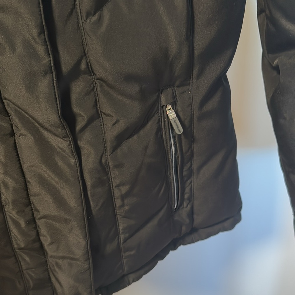 Winter jacket - Picture 4 of 8